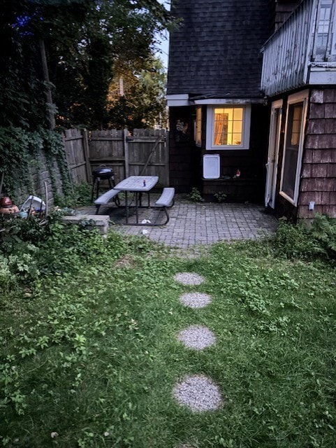 Building Photo - 1117 St Clair Ave