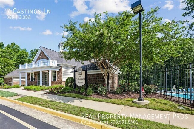 Building Photo - 7 Castings Ln