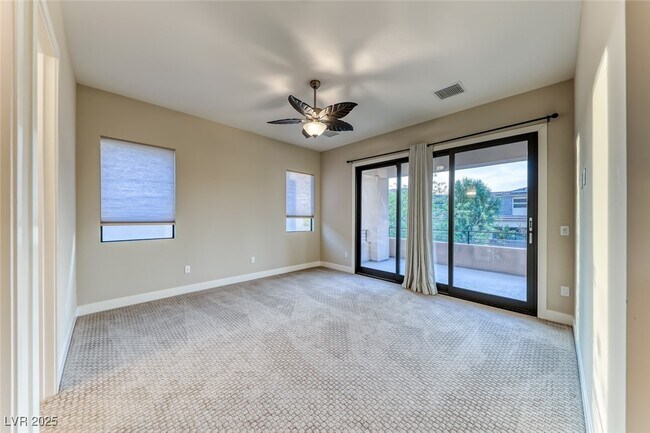 Building Photo - 72 Bella Lago Ave