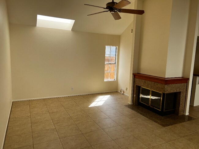 Building Photo - 20 Portside