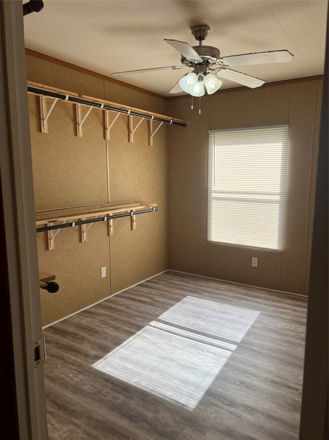 Building Photo - 1412 Austin St