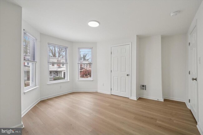 Building Photo - 1452 N 56th St