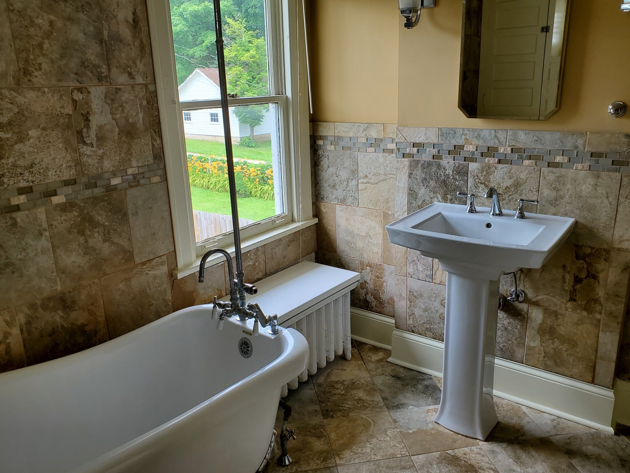 Bathroom Window - 113 N Batavia Ave