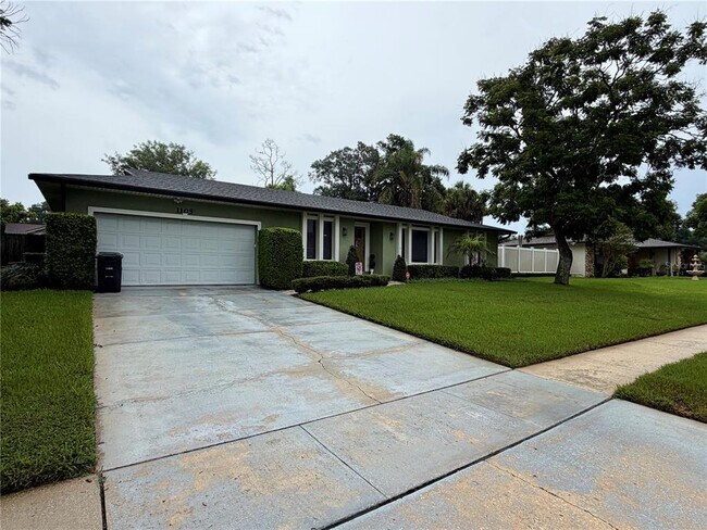 Building Photo - 1105 Doris St