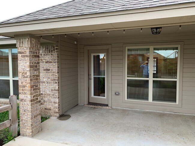 Building Photo - 4 Bed 2 Bath House for rent in Belton ISD