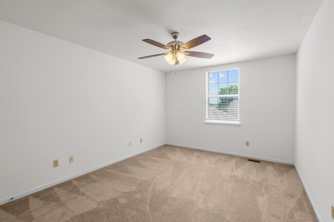 Building Photo - 3517 Prescott Dr