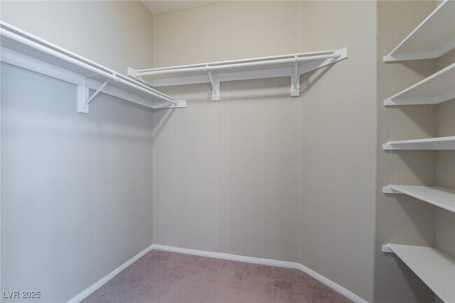 Building Photo - 8941 Bentonville Ct