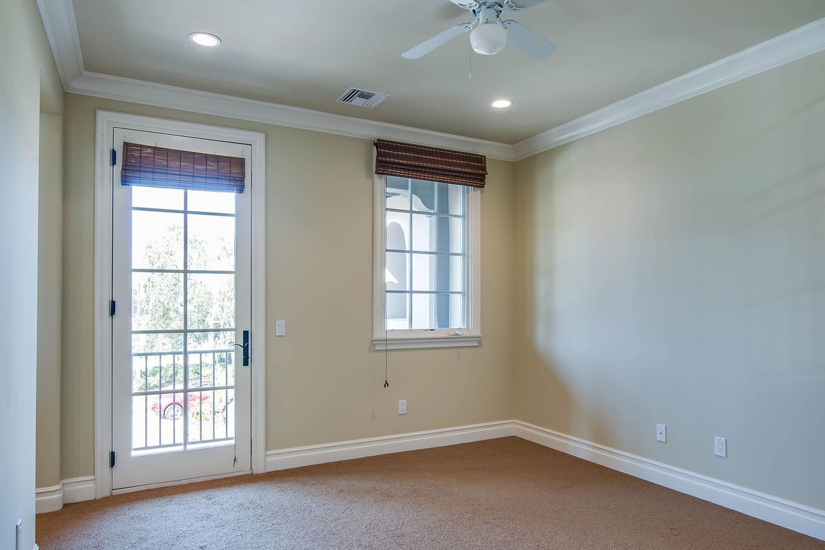 Building Photo - 25400 Prado De Las Peras