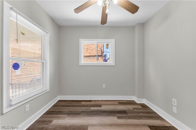 Building Photo - 4314 Archwood Ave