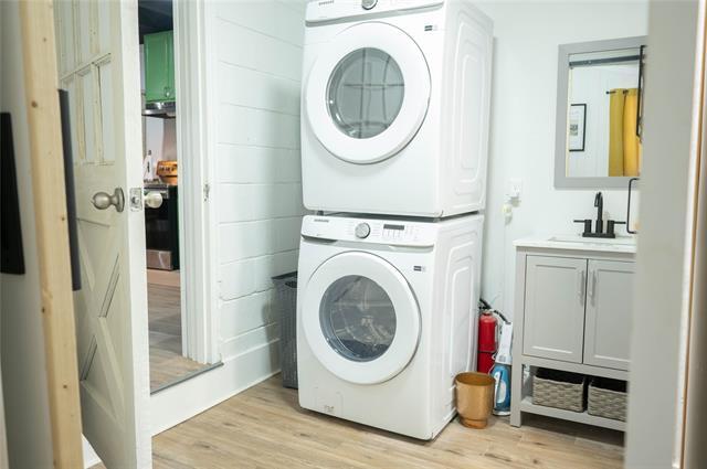 Building Photo - 250 Private Rd 8579