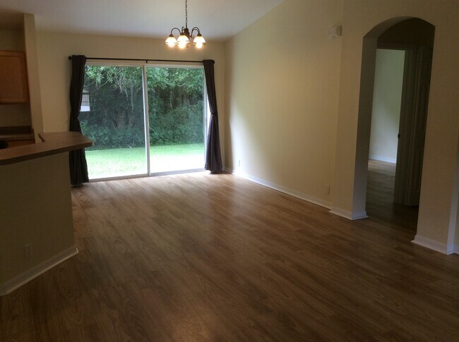 Building Photo - 4254 Whistlewood Cir