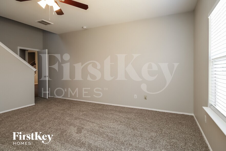 Building Photo - 8610 Sunny Gallop Dr