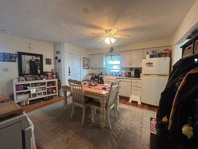 Building Photo - 6 Horton St