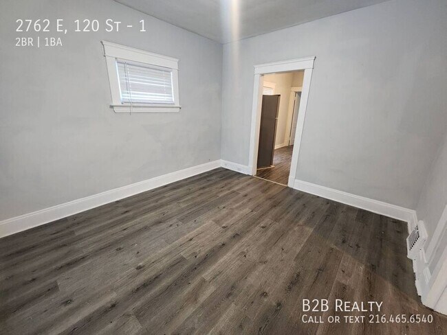 Building Photo - 2762 E 120th St