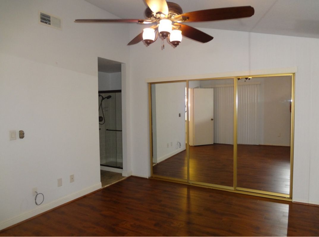 Building Photo - 8126 Briar Ridge Ln