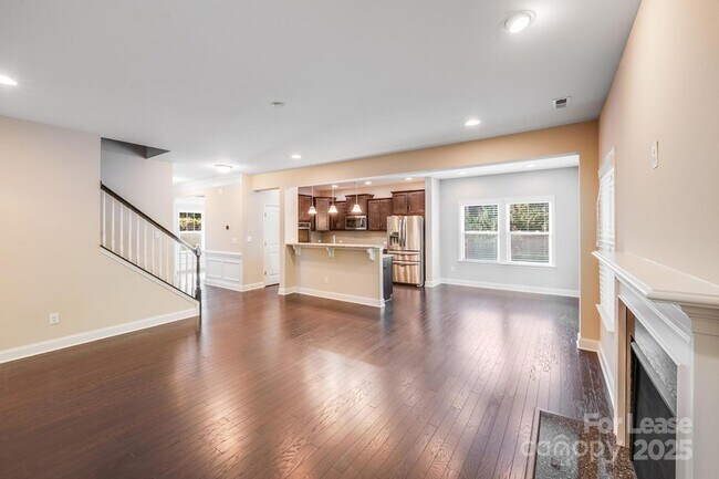 Building Photo - 13122 Oakhaven Glen Ln