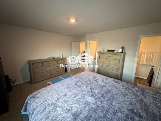 Building Photo - Two Story 4 bedroom / 2.5 bathroom in Whis...