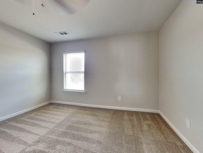 Building Photo - 75 Blue Fescue Way