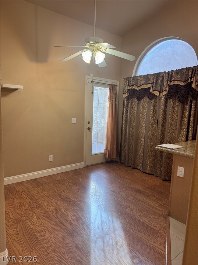 Building Photo - 8217 Broward Ln