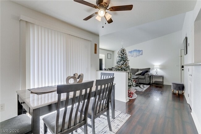 Building Photo - 5055 W Hacienda Ave