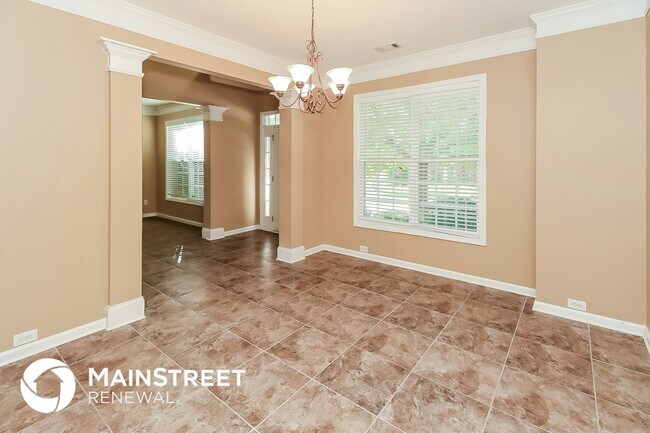 Building Photo - 4632 Creekside Cove