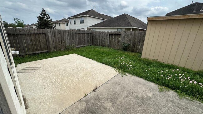 Building Photo - 1703 Thornhollow Dr