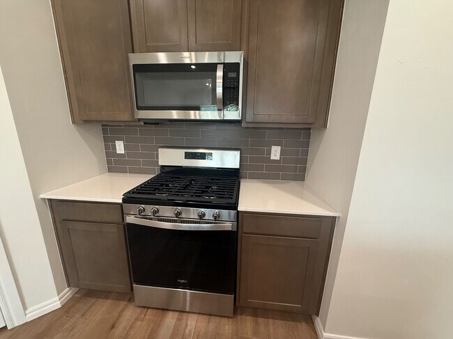 Building Photo - 9048 NW 149th Ter