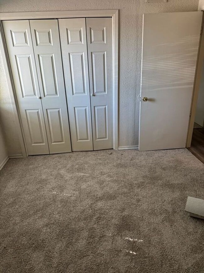 Building Photo - 4200 Boyett St