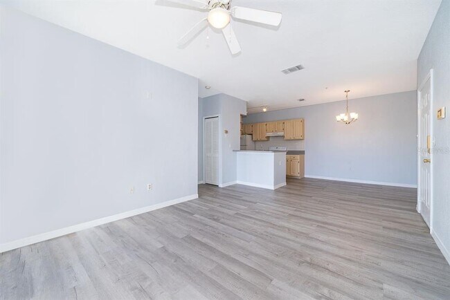 Building Photo - 8900 Legacy Ct