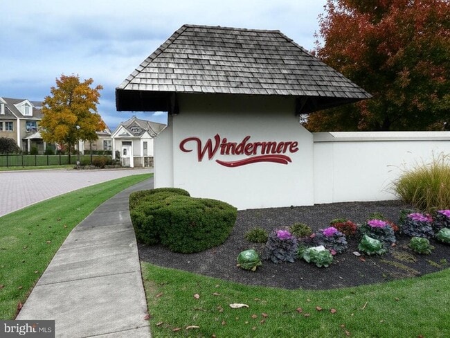 Building Photo - 1401 Hampstead Ct