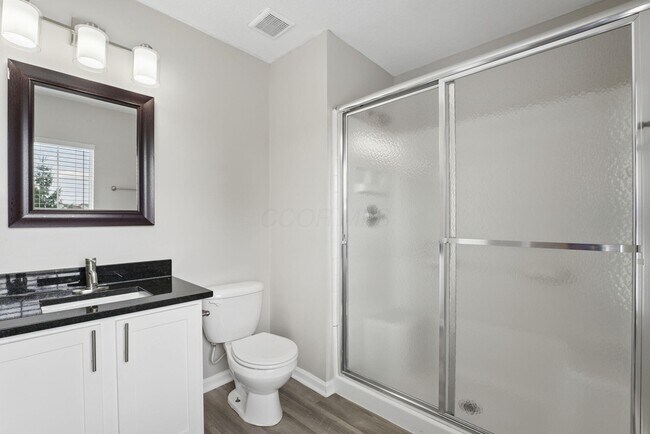 Building Photo - 7621 Lorimar Dr