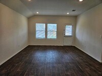 Building Photo - 19405 Bear Grass Dr