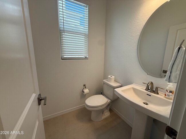 Building Photo - 14668 W Soft Wind Dr