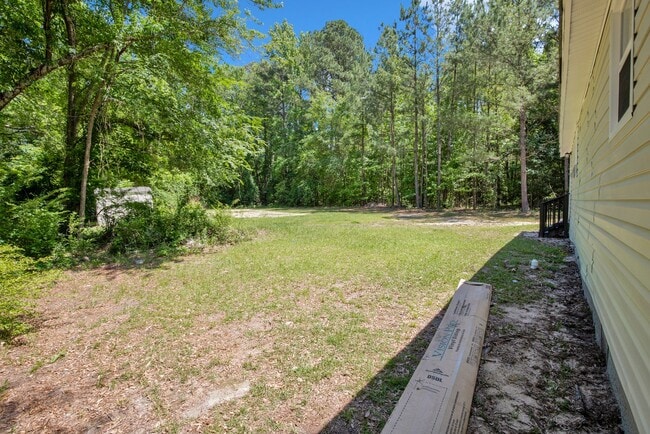 Building Photo - 1613 Halsey Loop