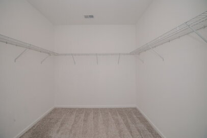 Building Photo - Spacious 4BR Single-level Home with Open Floor Plan & 2-Car Garage