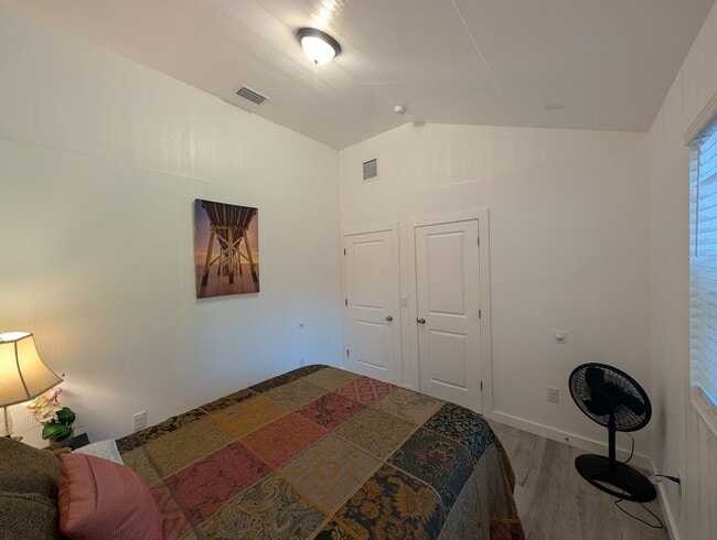 Building Photo - Brand-New ADU in the Heart of Downtown Sarasota!