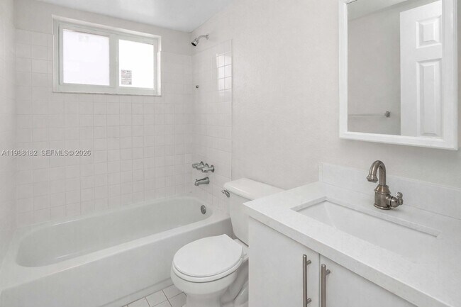 Building Photo - 505 NW 177th St