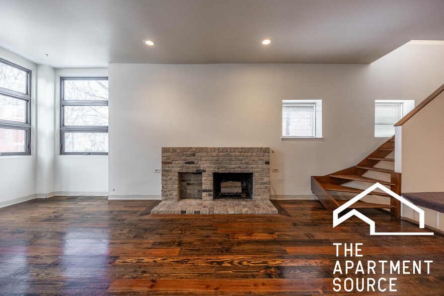 Building Photo - 2059 N Clifton Ave