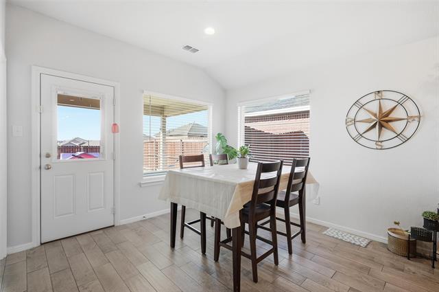 Building Photo - 2224 Myrtle Beach Dr