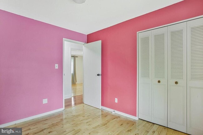 Building Photo - 6162 40 Winks Way