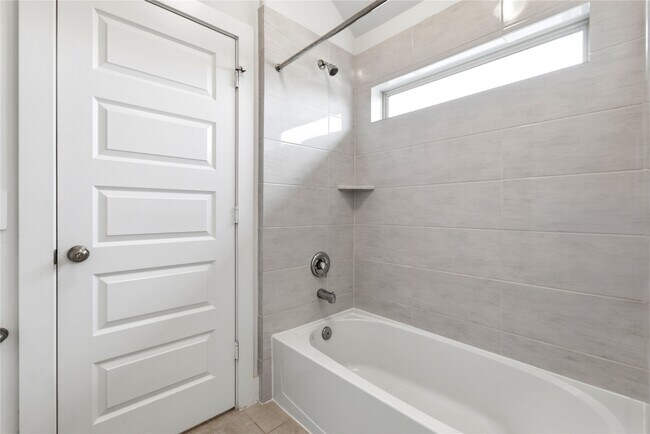 Building Photo - 24610 Bardona Way