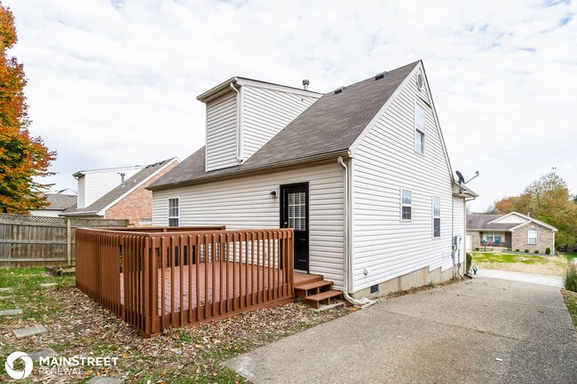 Building Photo - 9010 Sagebrush Ct