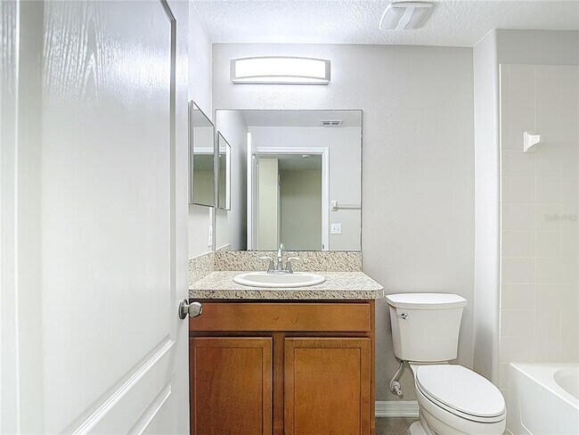 Building Photo - 20451 Berrywood Ln