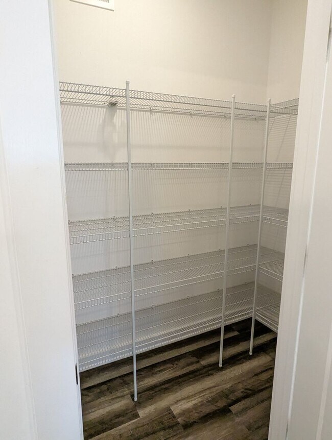 Building Photo - 1207 Marsalis Pl