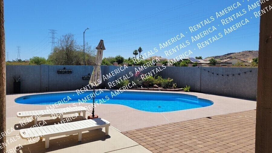 Building Photo - 6101 W Whispering Wind Dr