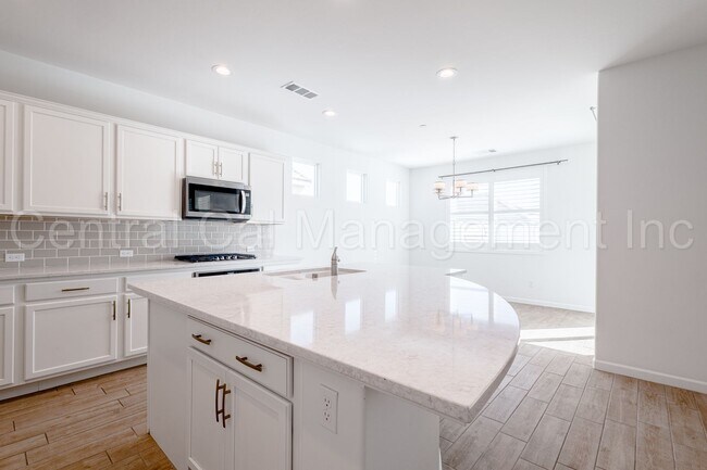 Building Photo - 4 Bedroom/2 Bath Home with Paid Solar - $2995 Per Month!