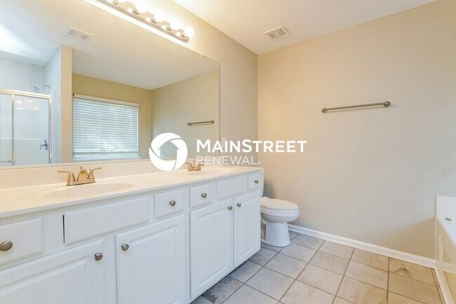 Building Photo - 5 Bedroom Pet-Friendly Home in Wake Forest, NC with Main Street Renewal
