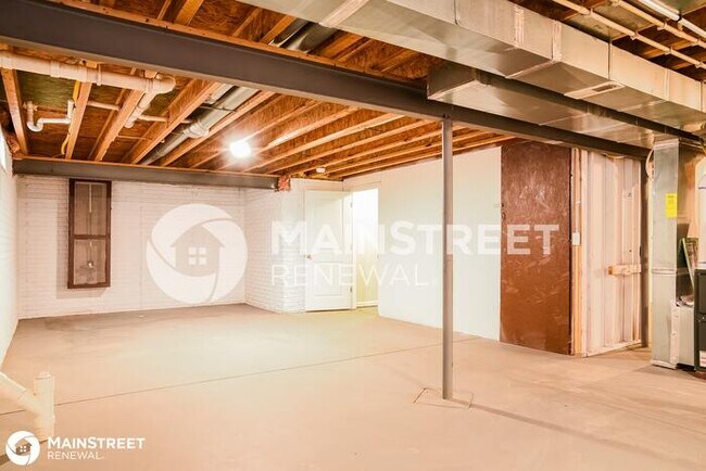 Building Photo - 146 POE AVE, LITHOPOLIS, OH 43136