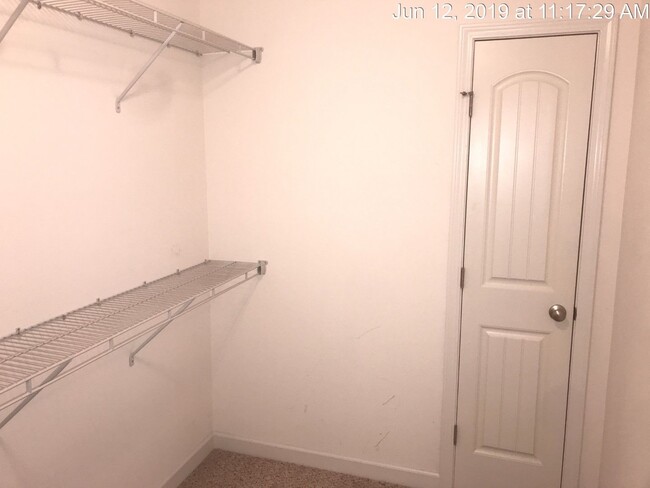 Building Photo - 124 Sorrel Ct
