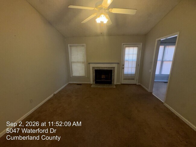 Building Photo - 5047 Waterford Dr